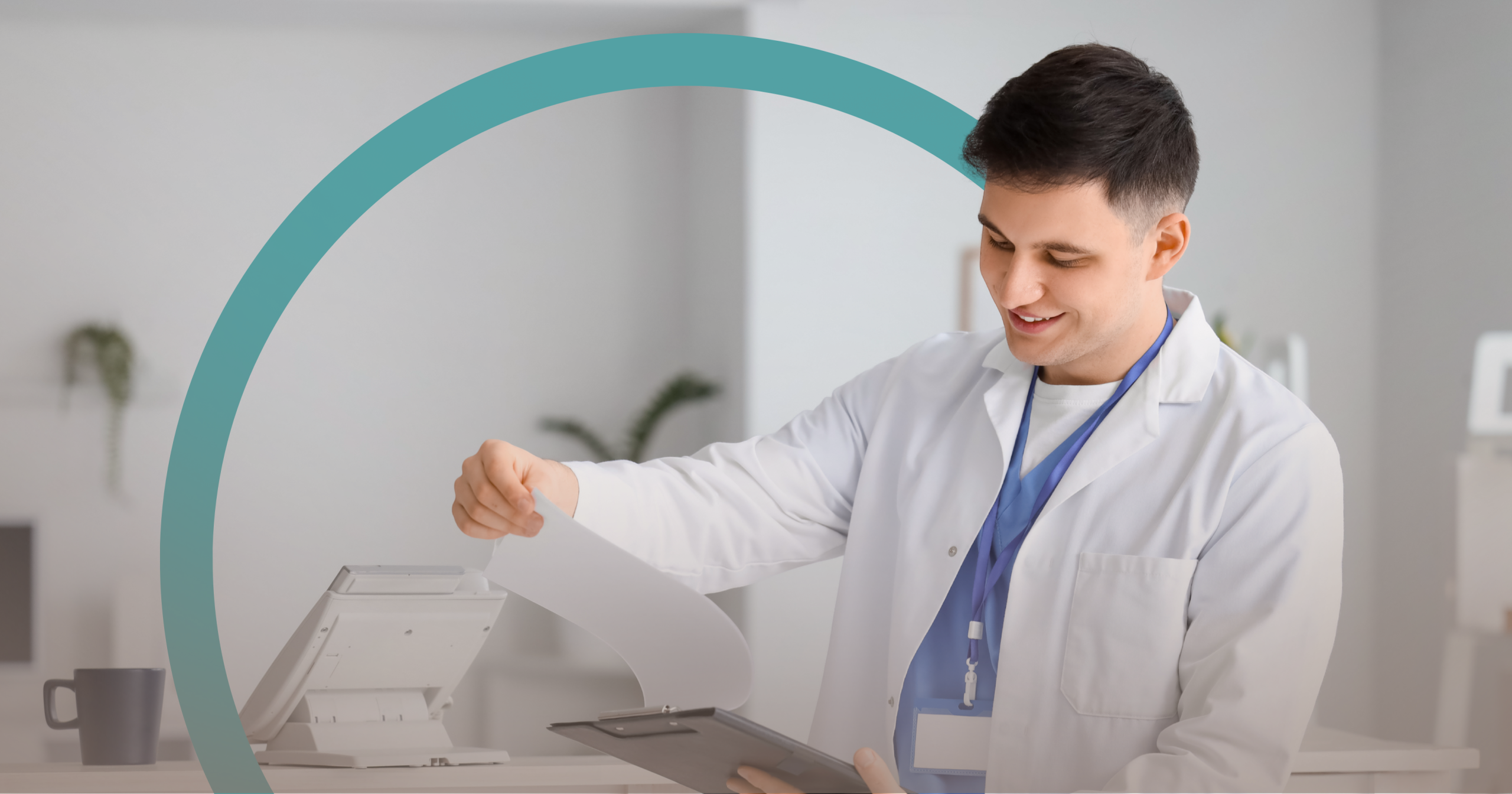 Técnico en Documentación y Administración Sanitarias trabajando en hospital | EEP-iGroup Albacete